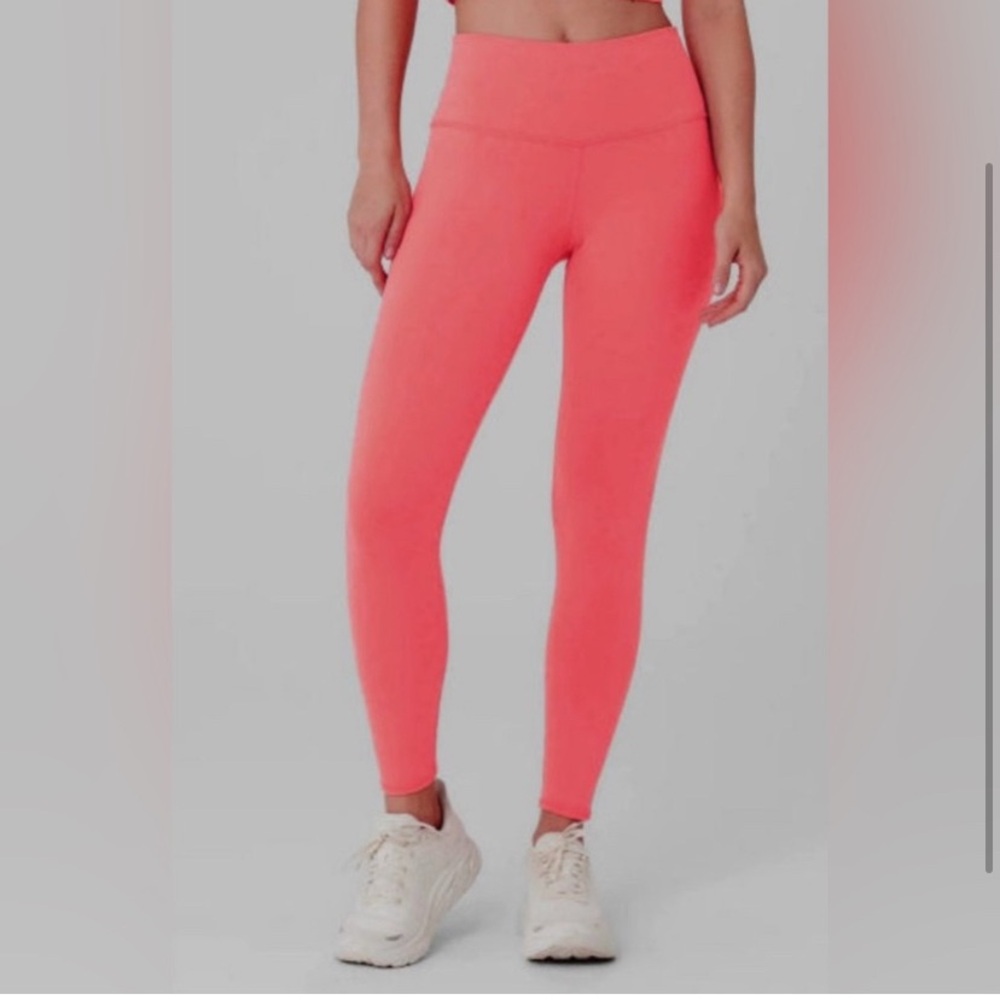 Salmon Pink Airbrush ALO Legging
